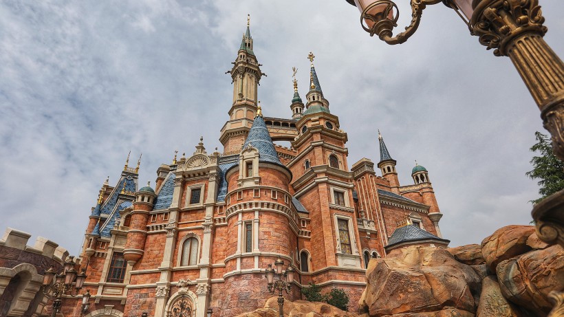 迪士尼城堡背景图高清壁纸免费下载 抖音迪士尼城堡背景图分享