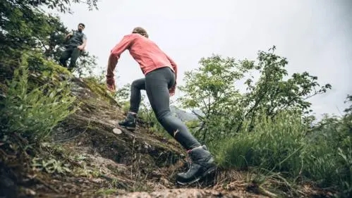 女生穿瑜伽裤去爬山是什么梗-抖音女生穿瑜伽裤去爬山梗出处意思介绍