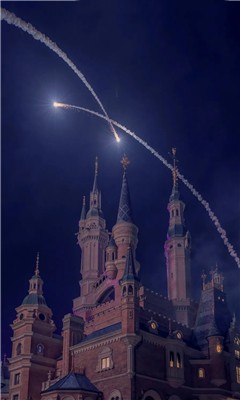 抖音迪士尼城堡夜晚壁纸烟花背景图片 迪士尼城堡夜晚壁纸烟花背景图片